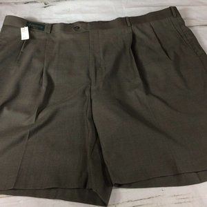 Essentials Thomas More Pleated Casual Microfiber Shorts 52 Olive NWT MSRP $100